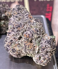 Giraffe Pussy Strain